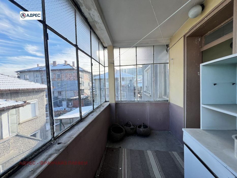 Продава се Къща в Ловеч, Младост - 240 кв.м за 245 €/кв.м - Снимка #10