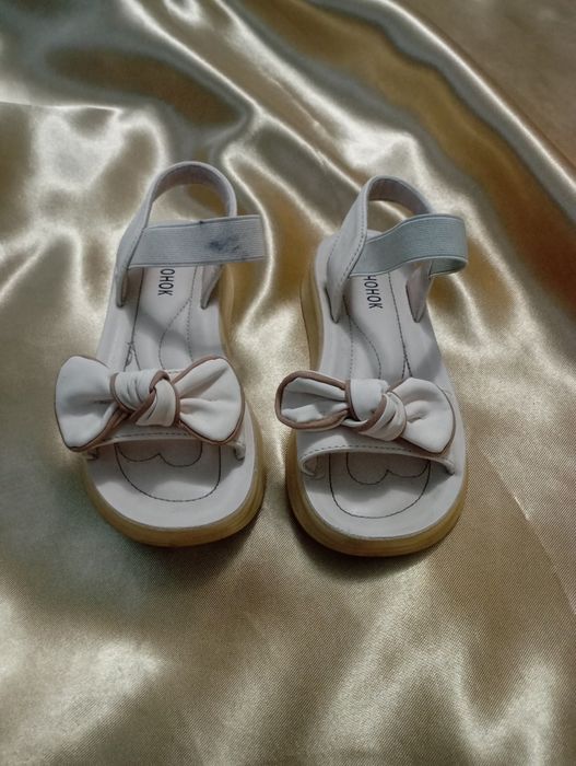 Обувы для мальчиков и девочек