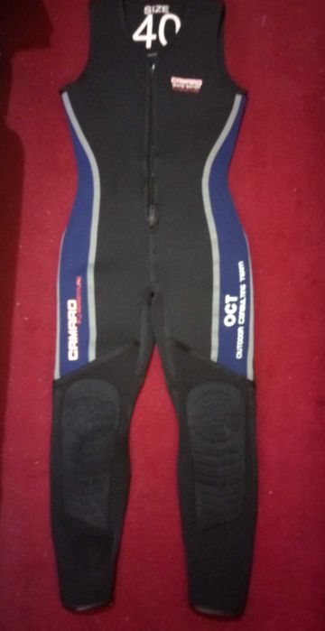Costume de inot din neopren diferite marimi si preturi pentru adulti si copii