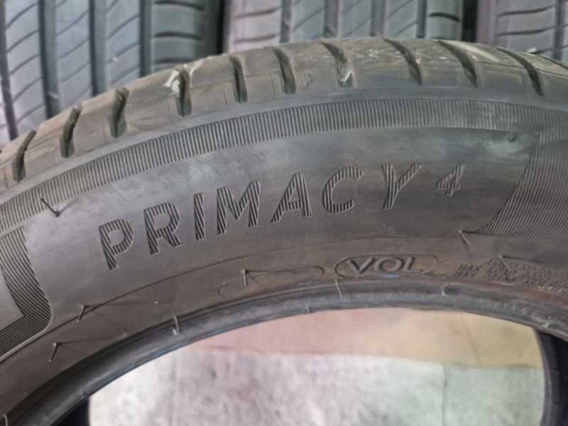 4 Michelin R18 235/55
летни гуми DOT3820