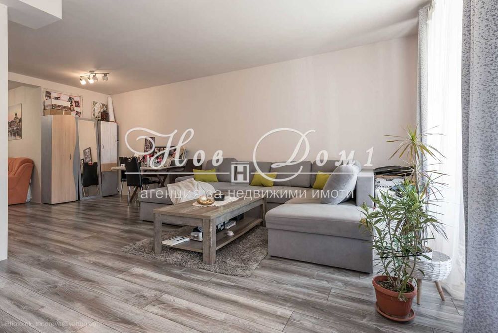 Продава се Тристаен апартамент в Варна, Победа - 140 кв.м за 2143 €/кв.м - Снимка #7