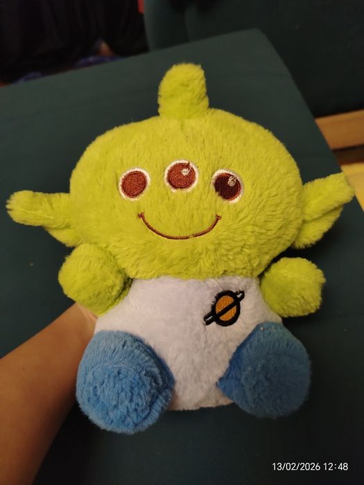 Игрушка 700 тг..