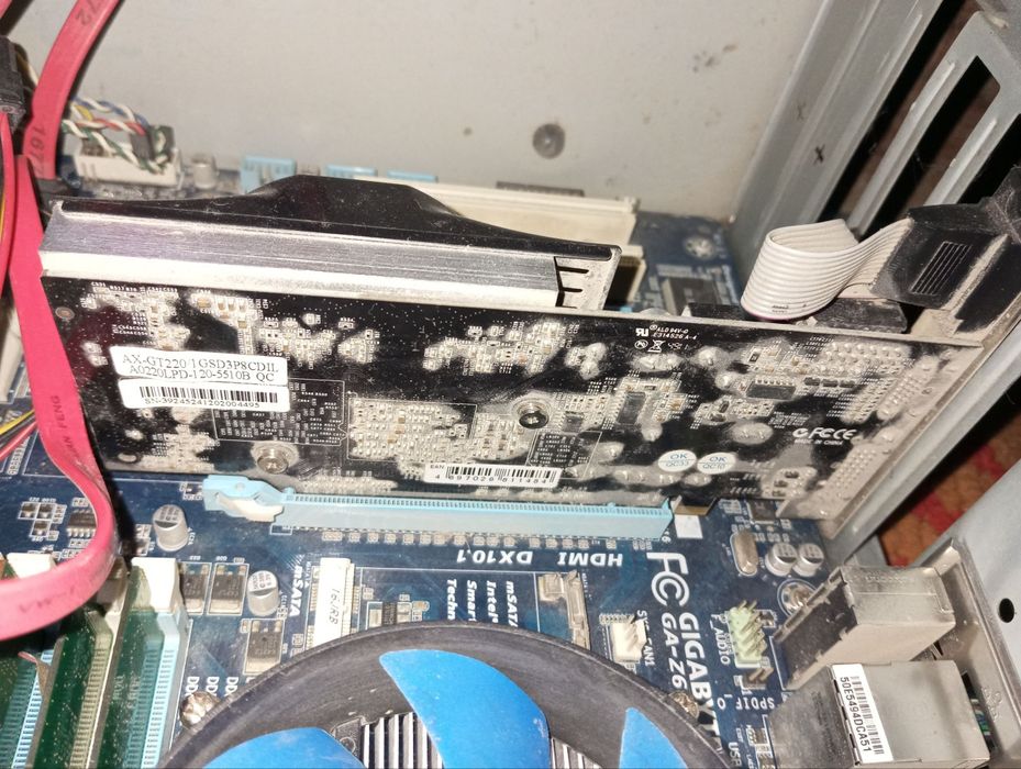 DDR 3 plata komplekt sotiladi