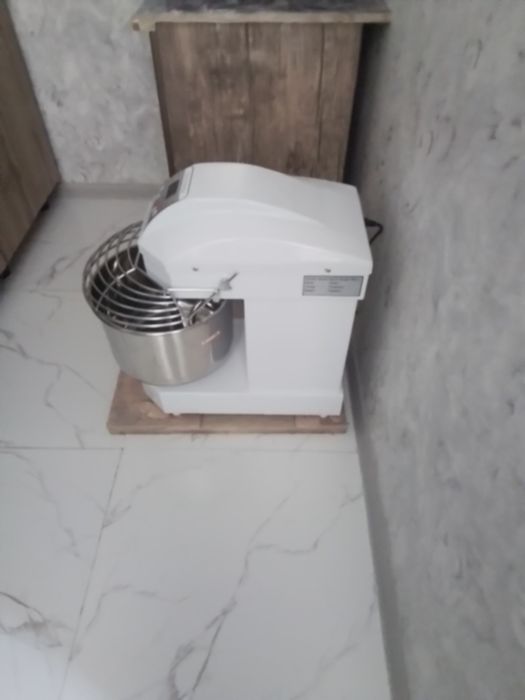 Mishalka 5kg,12ltr,220v ishlaydi