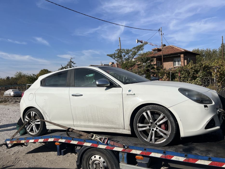 Alfa Romeo Giulietta 1750 TBi QV на части Алфа  Ромео Жулиета