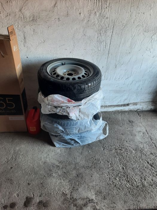 Продам диски с резиной