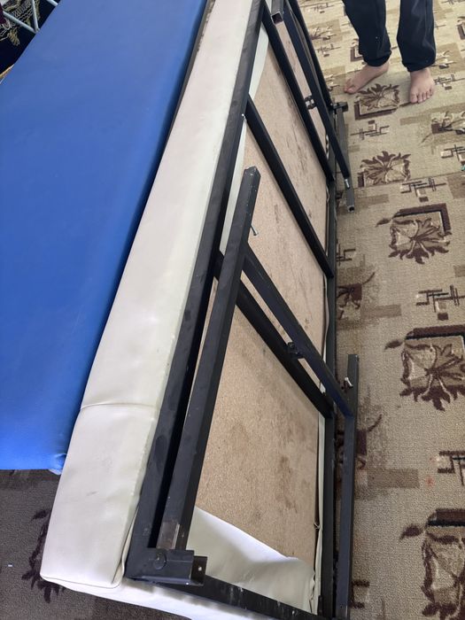 Кушетка медицинская