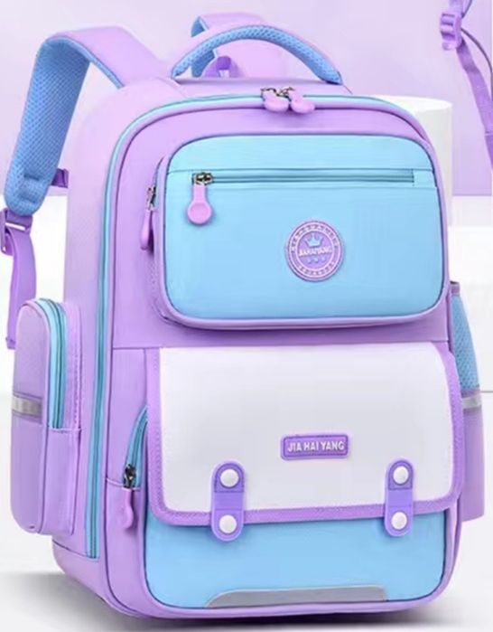 Школьный рюкзак, сумки