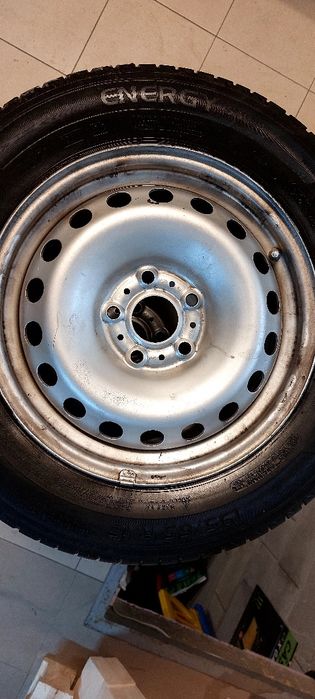 Patru cauciucuri Michelin cu geanta in 5 prezoane 195/65 R15