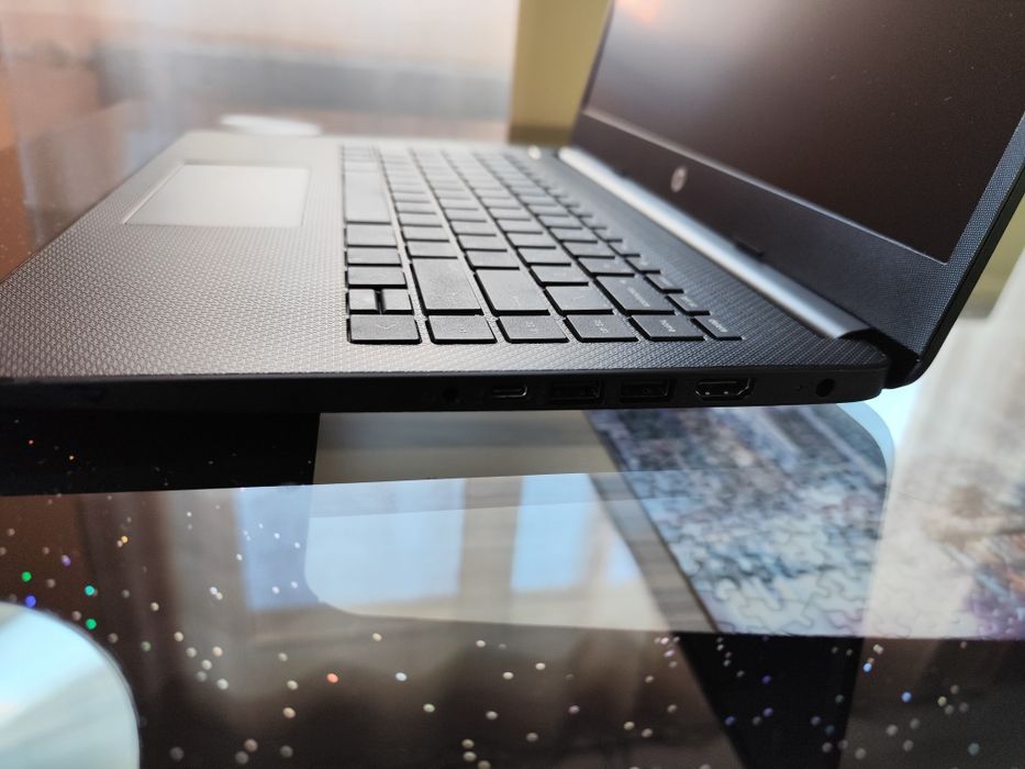 Лаптоп HP 14S-FQ0004NU-НОВ