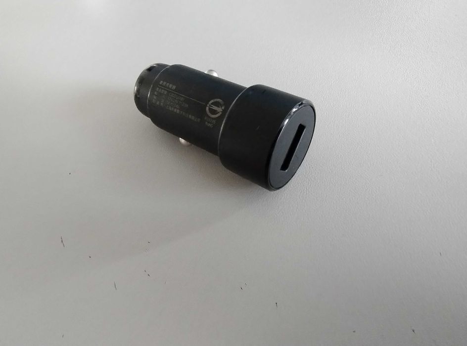 Зарядно за кола | Car charger - USB 2.0 / 5V-2.4A / 12W