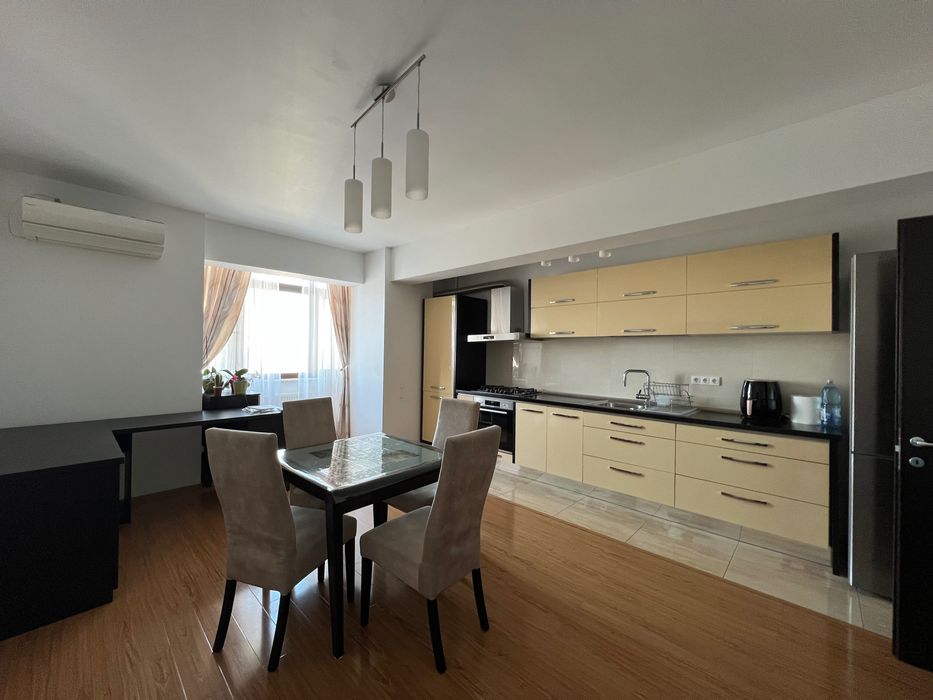 Apartament de închiriat 3 camere Șoseaua Chitilei