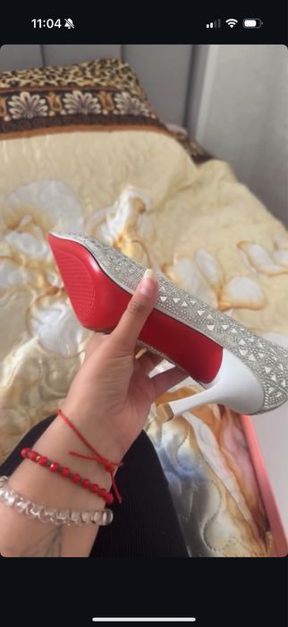 Туфли бело-серые, новые