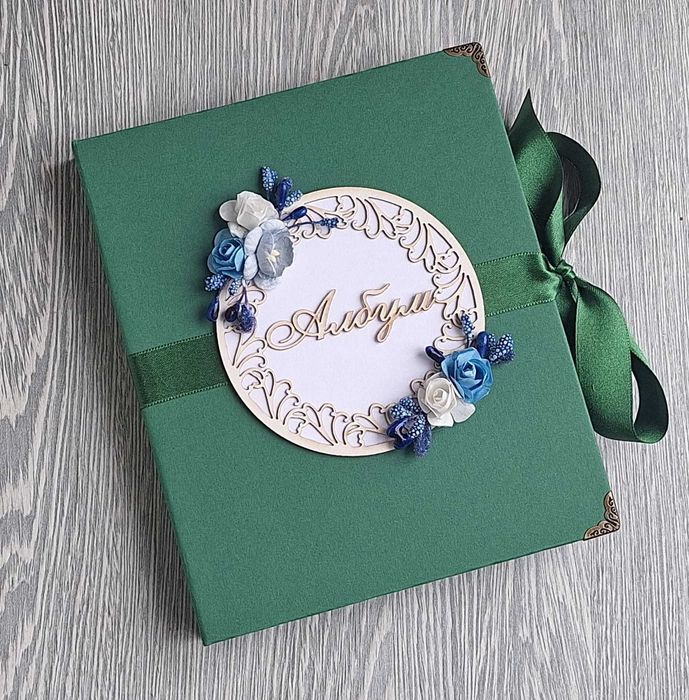 Мини албум "Нежни цветя" в зелено, ръчна изработка /11,1