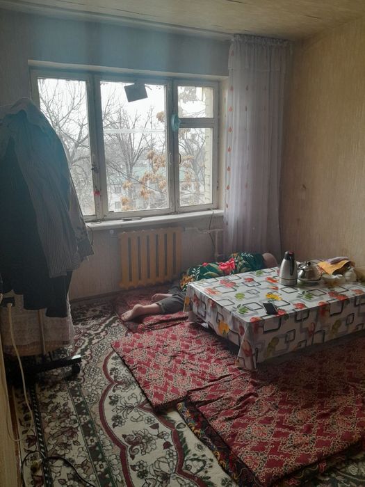 СРОЧНО 1-комнатная Кирпич  ЧИЛАНЗАР АКТЕПА продаётся квартира ÷