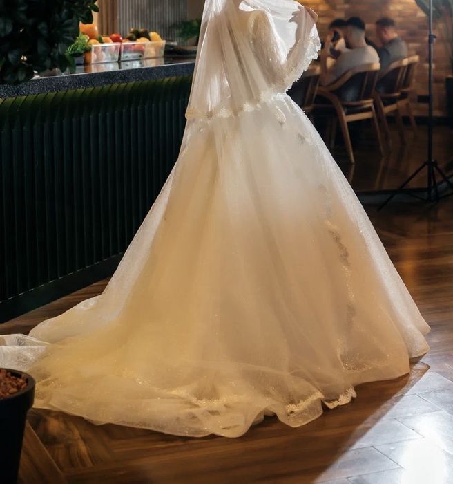 Продам Красивое свадебное платье