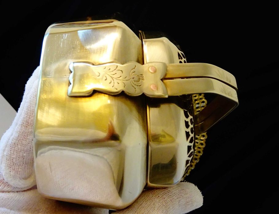 Старинно бронзово кандило,кадило,тамянник,ажур,цветя.