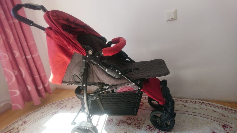 Коляска детская.
