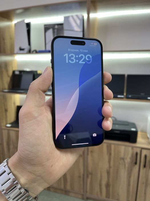 Айфон iPhone 15 256 GB EAC