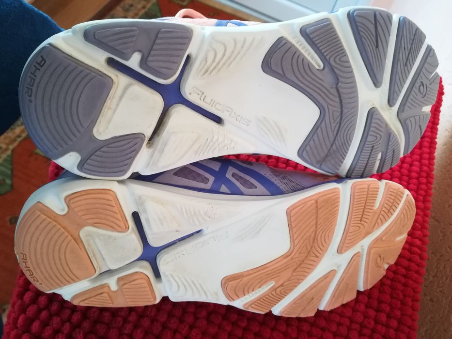 Adidași Asics nr 40,5 dama