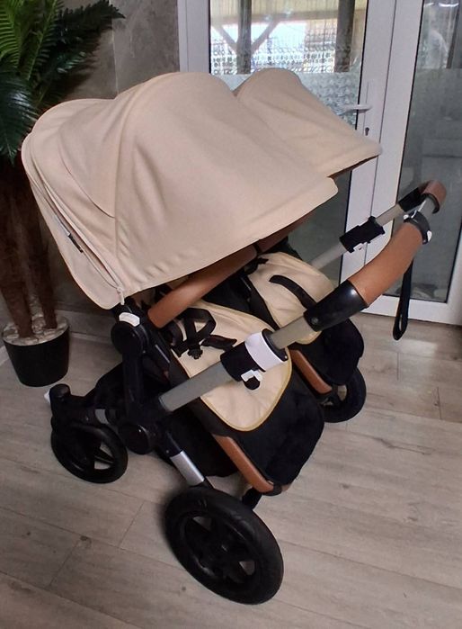 Vand carucior gemeni bugaboo dokey + scaune auto joie i'level - i'size pro  signature Sandstone