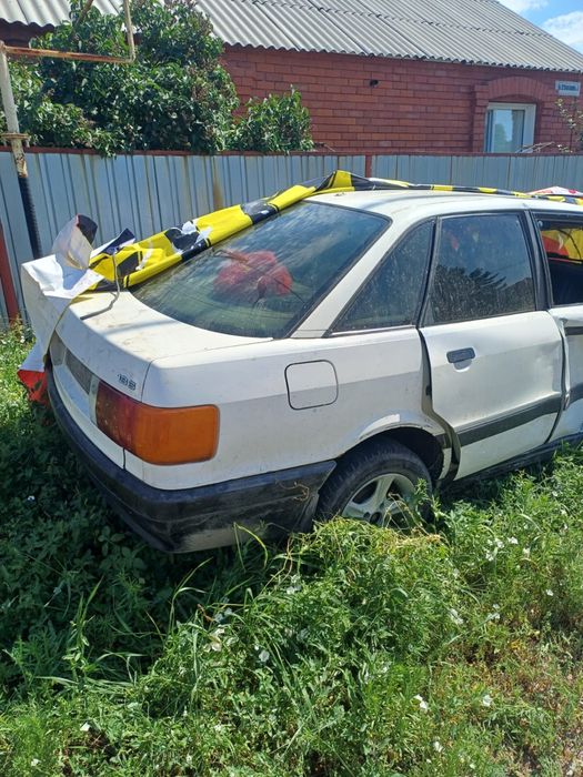 Audi 80 B3, 1987г , двигатель 1.8. Механика