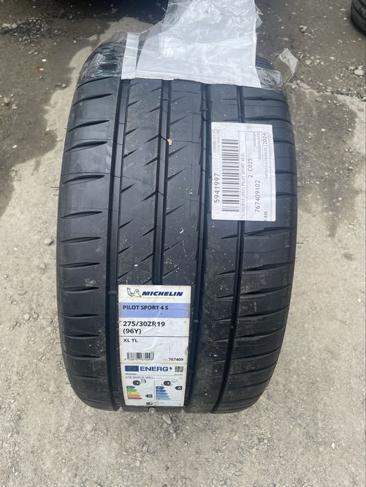 Anvelope vara MICHELIN PS 4S 275/30/19 HANKOOK 245/35/19