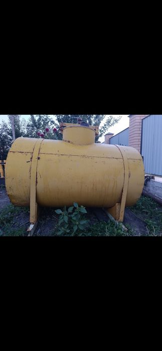 Продам бочку под молоко