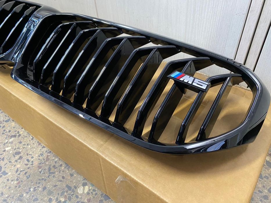 Решетка радиатор рестайлинг BMW G30 M5