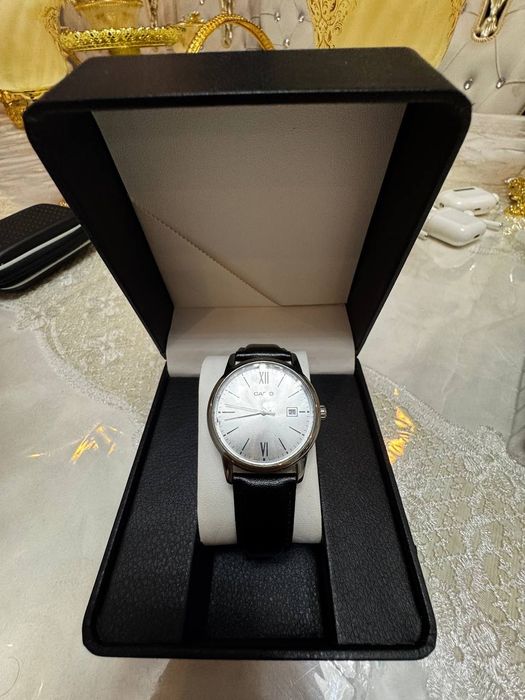 Часы Casio b-y..