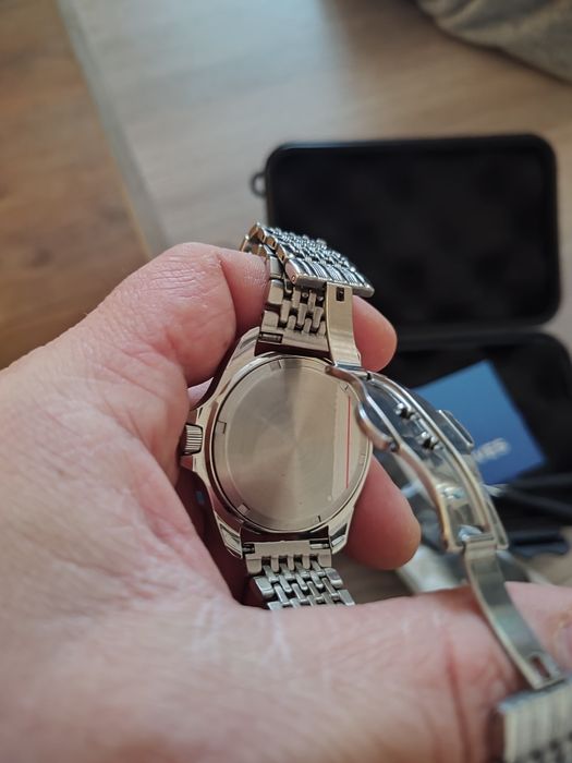 Часовник watchdives wd1980