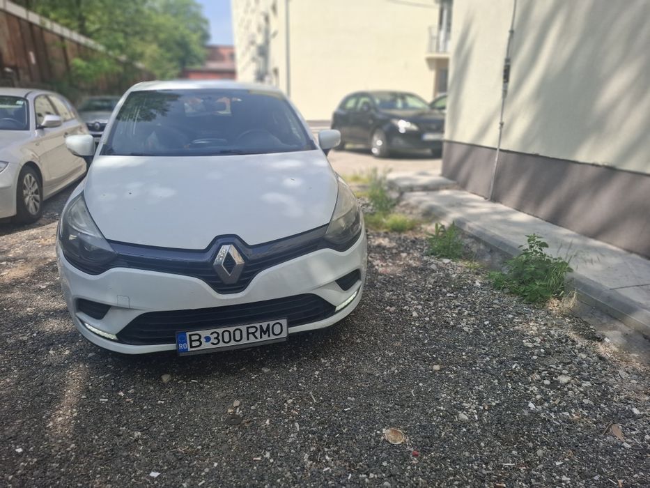RENAULT 4 2016