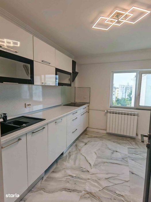 Decebal - Apartament 4 camere / Renovat complet/ Decomandat