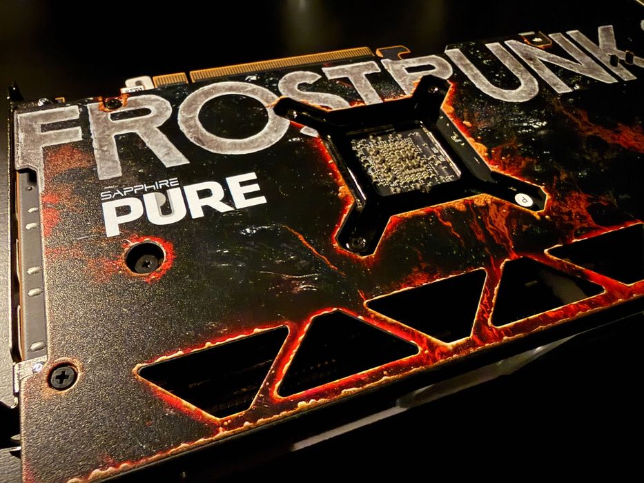 Sapphire PURE RX 7700 XT Frostpunk 2 Edition 12GB – CA NOUĂ, ~10h folosire