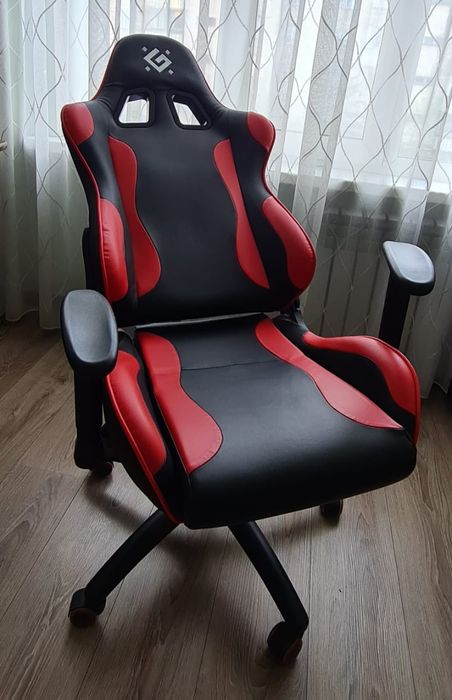 Компьютерное кресло Defender Devastator