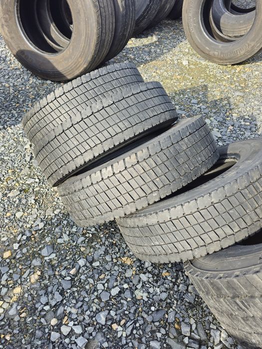 Anvelope 225 75 r 17.5. De tracțiune Continental. .