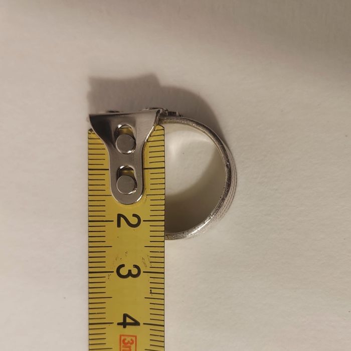 Eleganță și Caracter: Inel Masiv din Argint 925 – Model Bandă Texturat