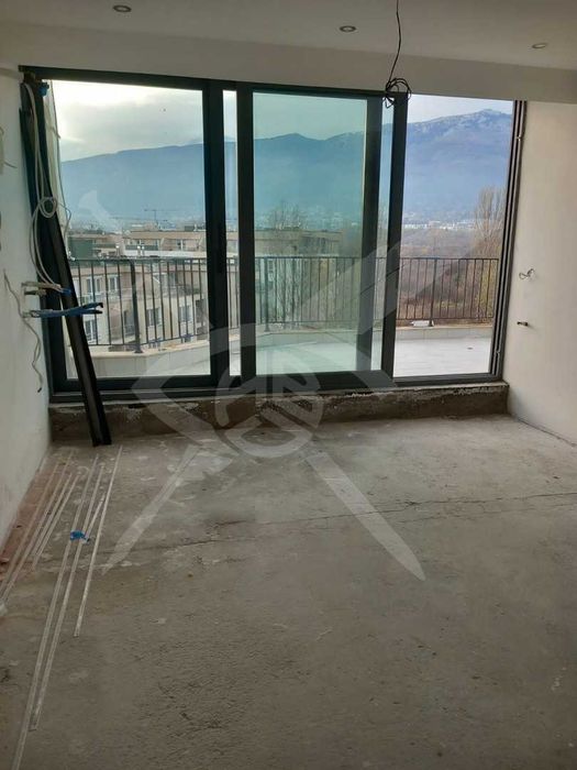 Продава се Тристаен апартамент в София, Малинова долина - 155 кв.м за 810 €/кв.м - Снимка #1