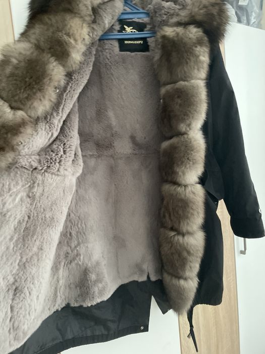 Женская куртка / парка