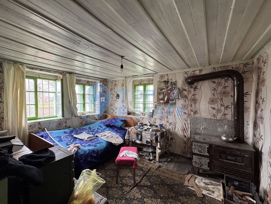 Продава се Къща в с. Ресен, Област Велико Търново - 80 кв.м за 829 €/кв.м - Снимка #2