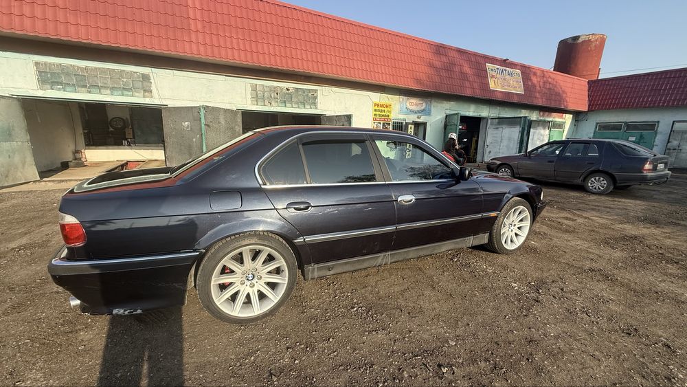 BMW 7 728 продается