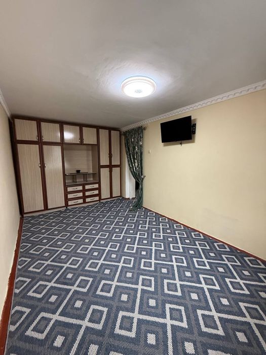 Продам квартиру  азиз базар
