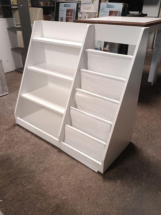 Етажерка за книги/детска