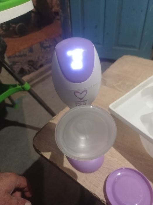 Vând mulgătoare electrică