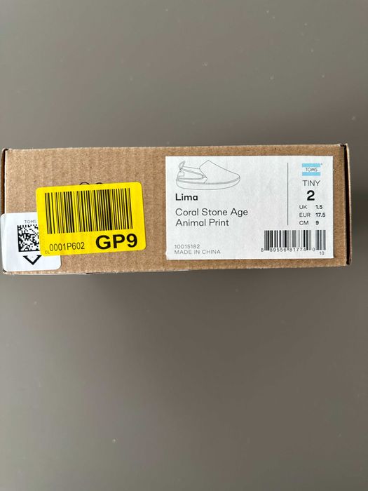 Бебешки обувки / буйки  TOMS, модел Lima, размер 6-12 месеца,