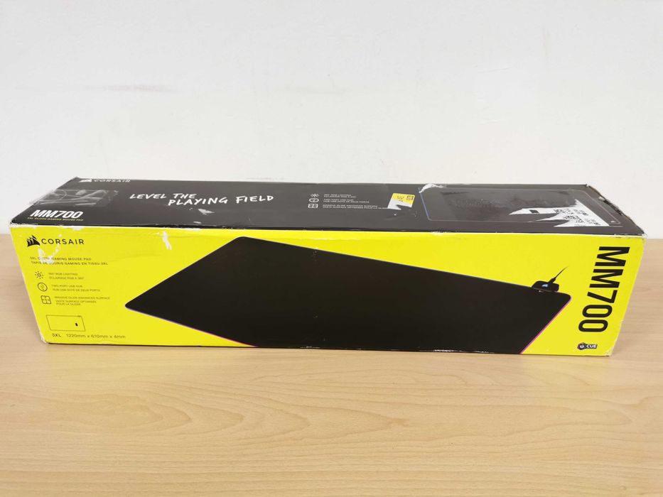 Corsair Gaming MM700 RGB Extended пад за мишка, размер 3XL- 122х61см