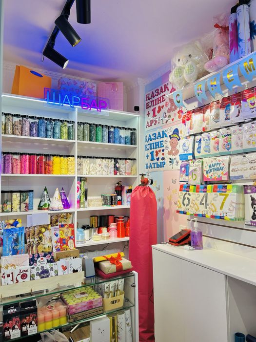 Срочно продаётся бутик с мебелью