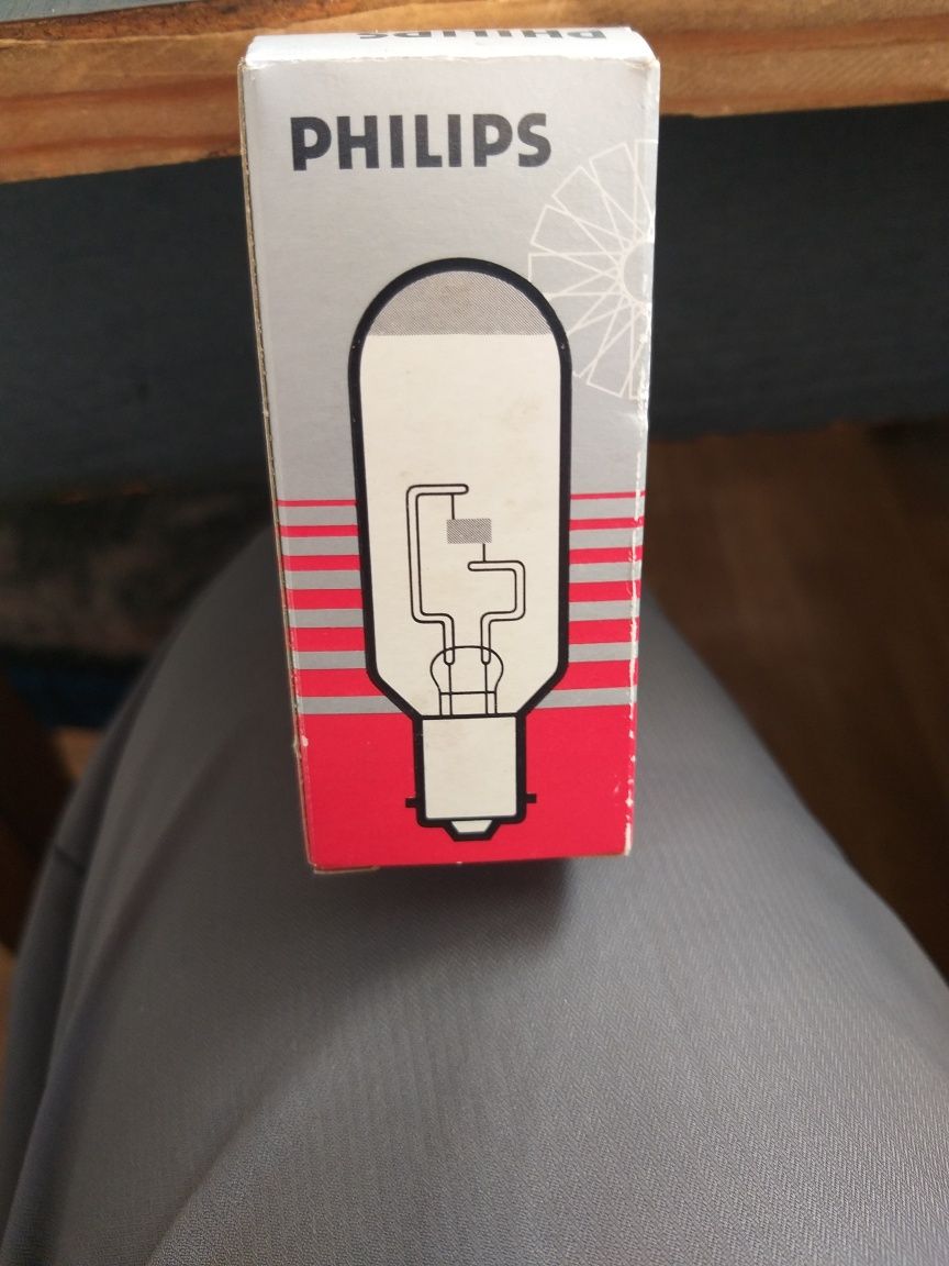 Лампи за прожекционни апарати philips гр. Карлово • OLX.bg