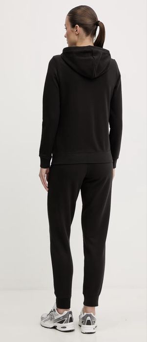 Екипче puma  under armour  по 17€от 98€