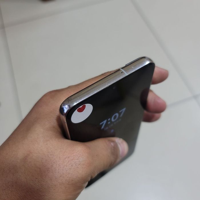 Samsung S22  5G 8/256gb